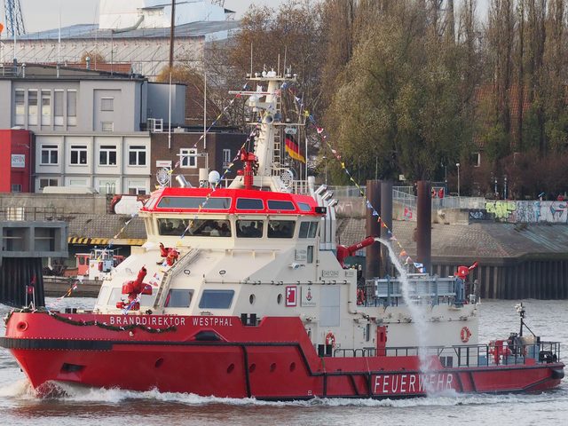 Schiffstaufe Feuerlöschschiff BRANDDIREKTOR WESTPHAL der Hamburger Feuerwehr