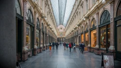 sans voiture : itinéraires, astuces et bonnes habitudes pour se déplacer léger