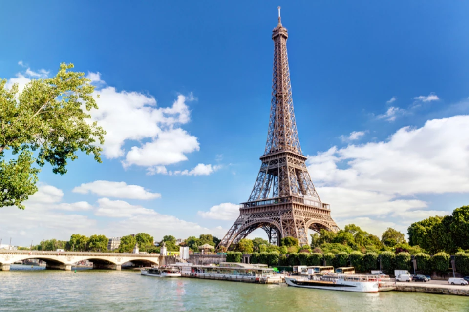 Paris, tout le monde descend !