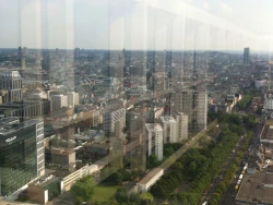 Depuis l'immeuble à appartements le plus haut de Bruxelles, des photos surprenantes