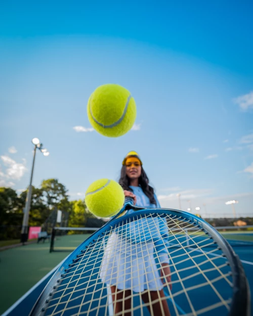 Tailles, infrastructures, surfaces: le tennis à Bruxelles compte de nombreux clubs offrant toutes les possibilités.