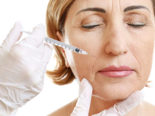La meilleure solution pour combattre les rides au visage : les injections