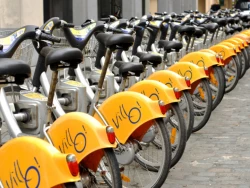 STIB et Villos gratuits : les nouvelles mesures bruxelloises en cas de pics de pollution