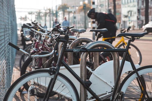 Smart lock? Les meilleures astuces pour éviter de se faire voler son vélo à Bruxelles
