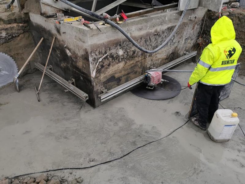 Cięcie betonu , otwory w betonie , wiertnica do betonu DIAMTAR - zdjęcie 1