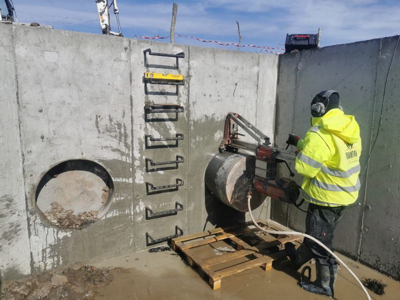 Cięcie betonu , otwory w betonie , wiertnica do betonu DIAMTAR - zdjęcie 3