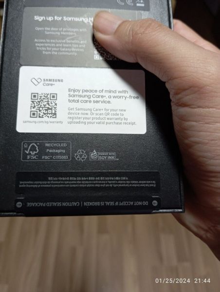 Samsung Galaxy S24 Ultra 1TB - zdjęcie 3