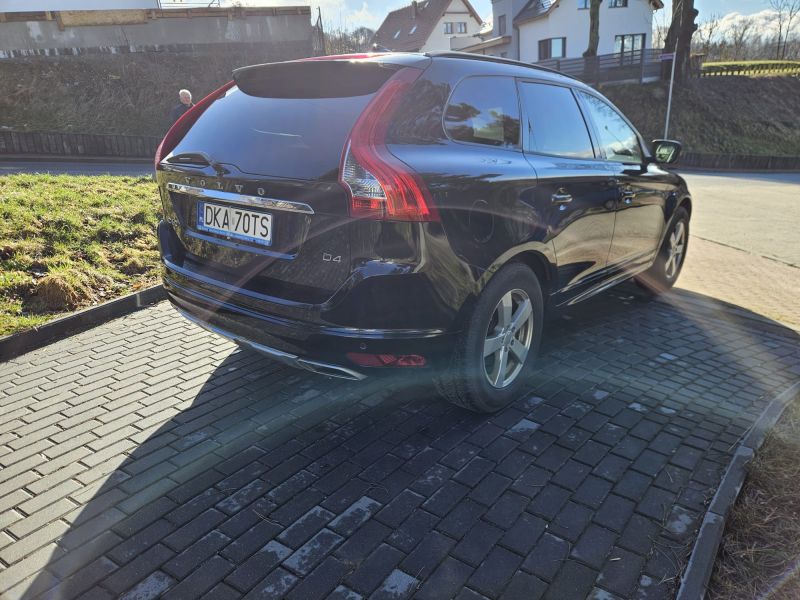Volvo XC 60 D4 Drive-E Kinetic - zdjęcie 1