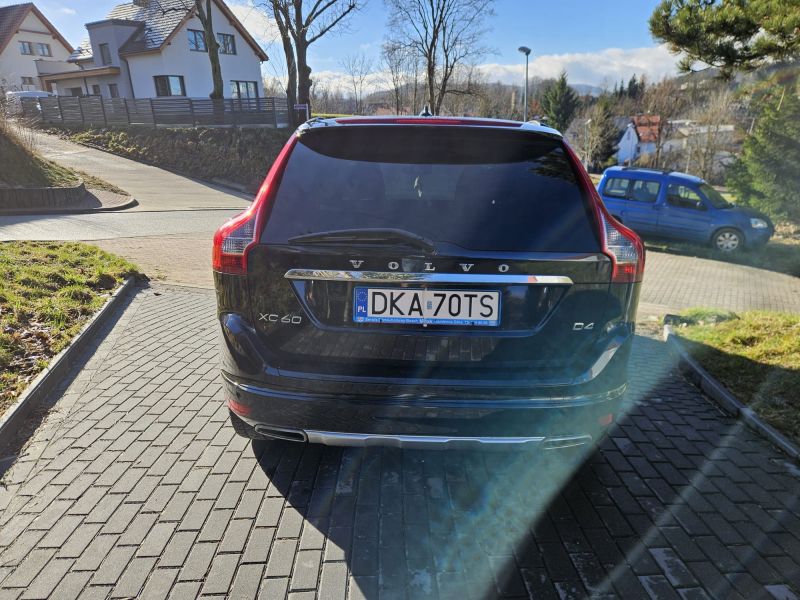 Volvo XC 60 D4 Drive-E Kinetic - zdjęcie 4