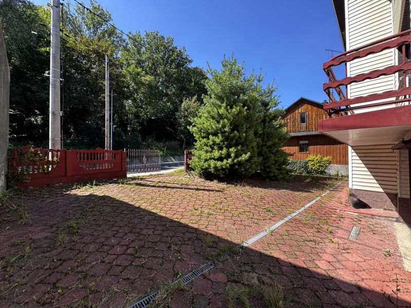 Dom o pow. 233 m2 w Jarosławiu - zdjęcie 3