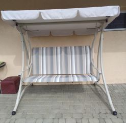 Sprzedam metalową huśtawkę ogrodową