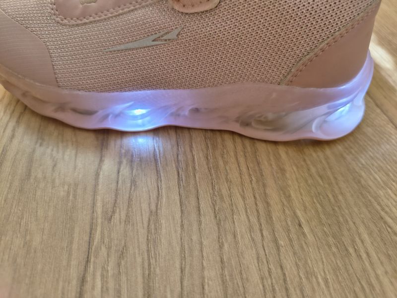 Buty dziewczęce - zdjęcie 4