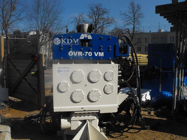 Używany Wibromłot OVR 70VM na koparkę - zdjęcie 2