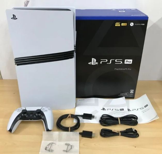 Sony PlayStation PS5 Pro, Sony PS5 Slim, Microsoft Xbox Series X 2TB  - zdjęcie 10