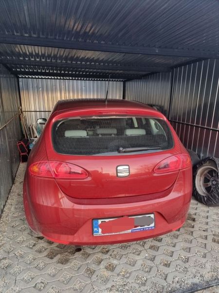 Seat Leon II z 2009 roku. Silnik 1.6 Benzyna. - zdjęcie 4