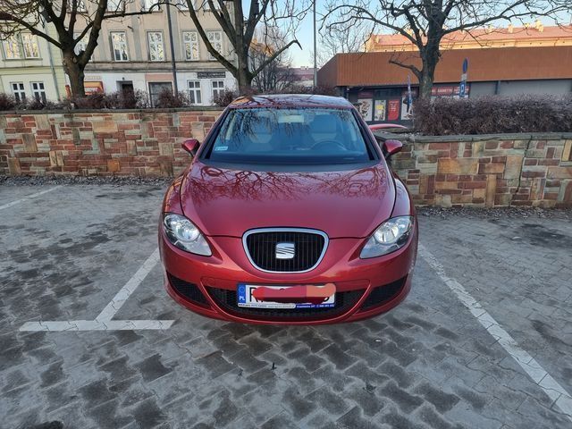 Seat Leon II z 2009 roku. Silnik 1.6 Benzyna. - zdjęcie 1