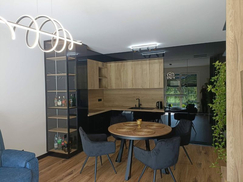 Nowoczesne Mieszkanie 67 m² z ogródkiem 48 m² – wysoki standard - zdjęcie 3