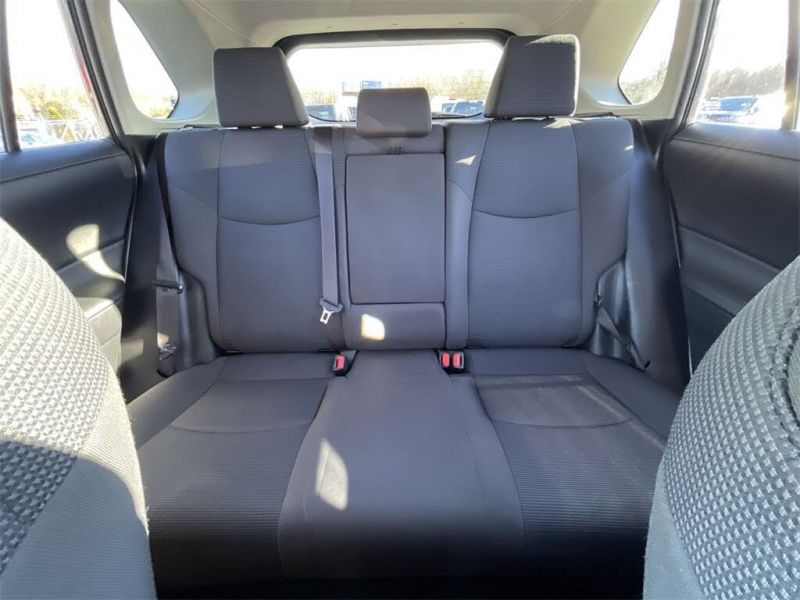 2019 Toyota RAV4 LE FWD Mileage:40,213 miles, Transmission:8-Speed Aut - zdjęcie 4