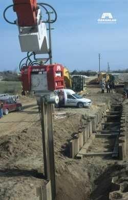 Wibromłot OVR 40S na koparkę - zdjęcie 2