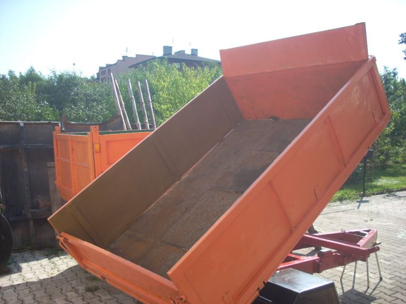 Przyczepa wywrotka - zdjęcie 3