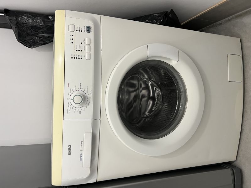 Pralka na sprzedarz - zdjęcie 1