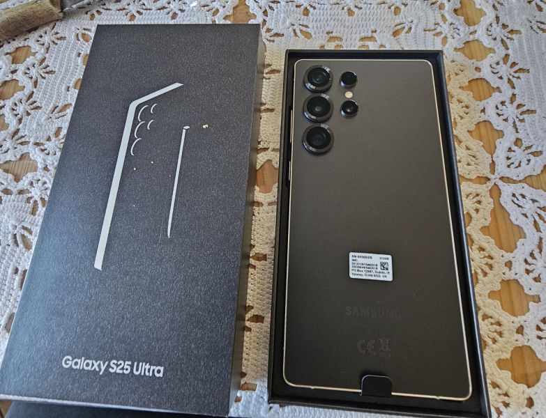 Apple iPhone 16 Pro Max, 16 Pro,  16, Samsung S25 ultra, sony PS5 Pro - zdjęcie 10