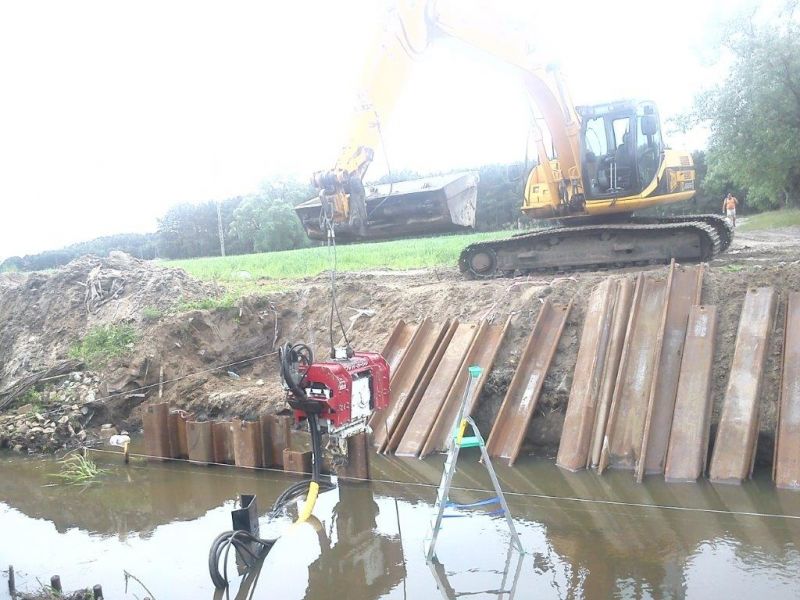 Wibromłot OVR 60S na koparkę - zdjęcie 4