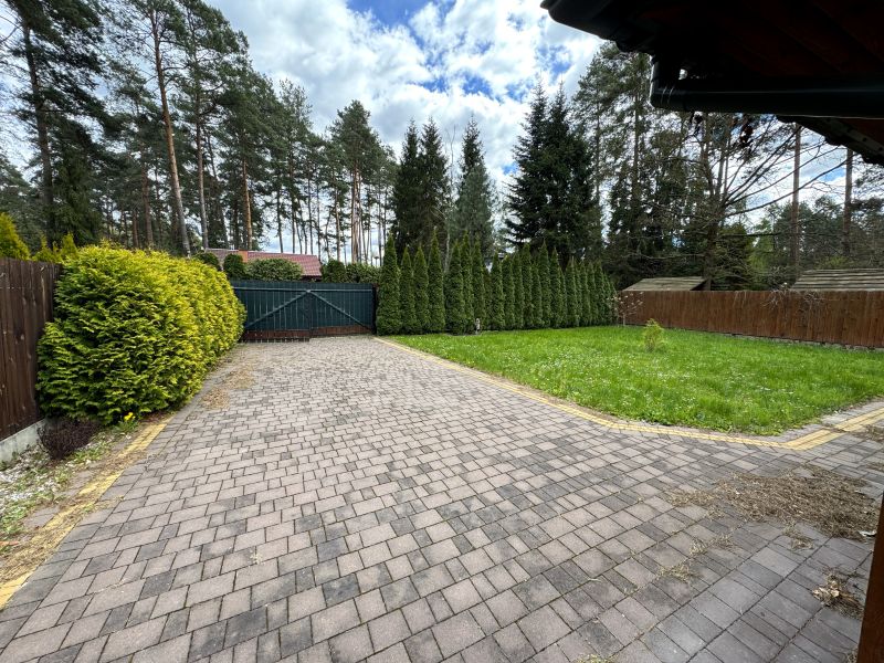 Sprzedam drewniany dom o pow.  40 m2 Radawa - zdjęcie 4