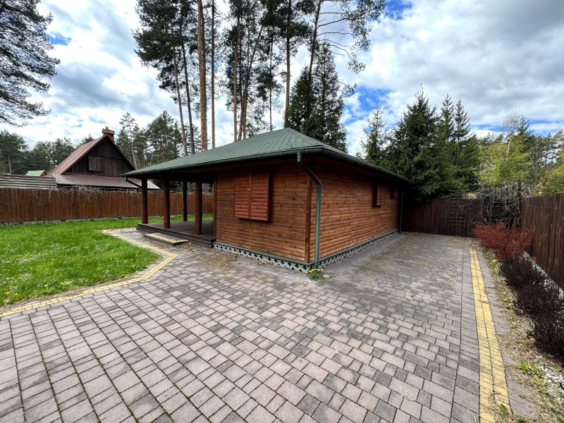 Sprzedam drewniany dom o pow.  40 m2 Radawa - zdjęcie 3