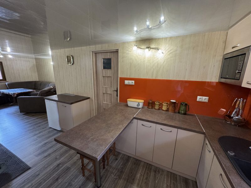 Sprzedam drewniany dom o pow.  40 m2 Radawa - zdjęcie 9