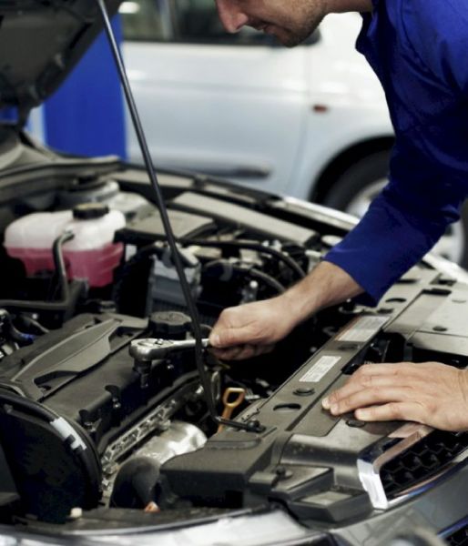 Serwis i Naprawa Samochodów Osobowych i Ciężarowych  - zdjęcie 1