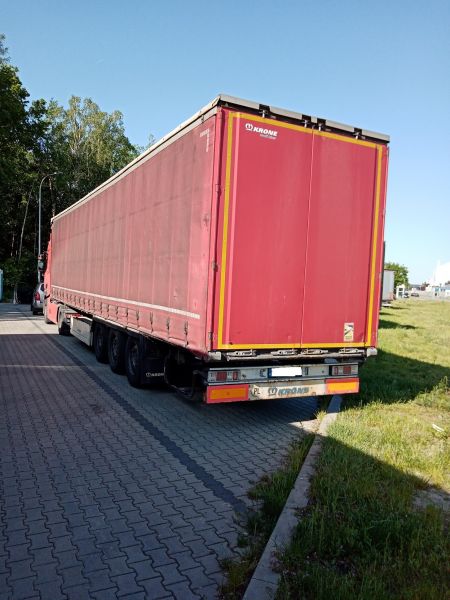 Sprzedam zestaw Renault  T plus naczepa Krone, rok produkcji 2015 - zdjęcie 2