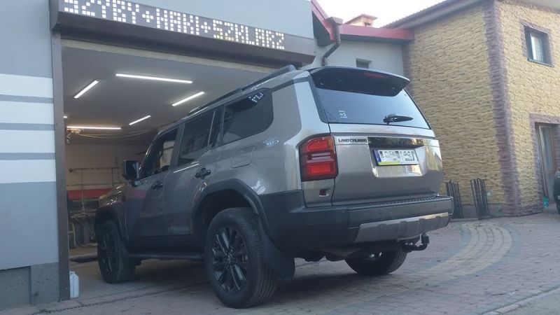 Auto szyby | haki holownicze | szyby do maszyn w Sanoku Panorama MK - zdjęcie 1