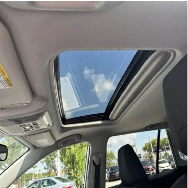 2022 Toyota Rav4 XLE GCC 25000kms + warranty - zdjęcie 2