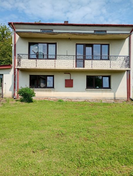 Sprzedam dom o pow. 150,26 m2 Pruchnik - zdjęcie 1