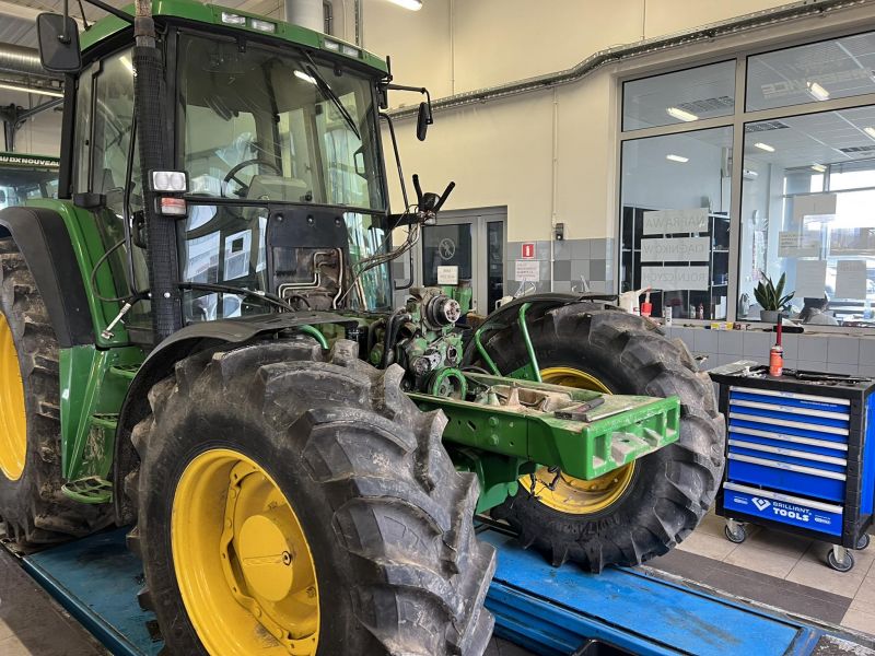 Naprawa serwis ciągników oraz maszyn rolniczych  - zdjęcie 4