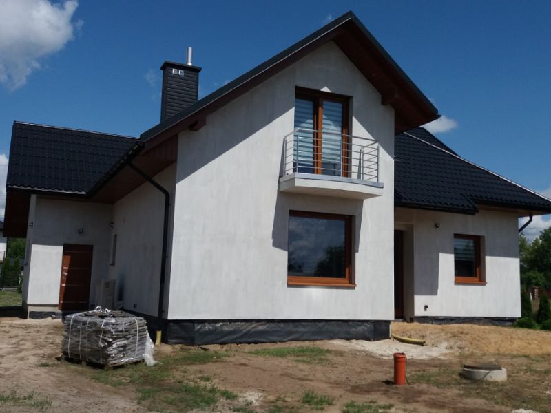 Dom jednorodzinny, budynek gospodarczy 20 arów działka - zdjęcie 2