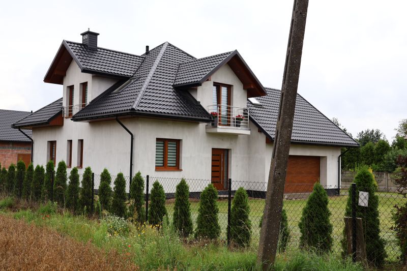 Dom jednorodzinny, budynek gospodarczy 20 arów działka - zdjęcie 1