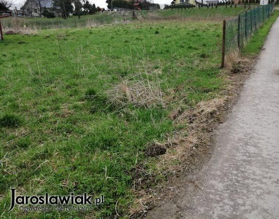 Sprzedam działkę budowlaną o pow. 13,29 ar Laszki k. Jarosław - zdjęcie 1