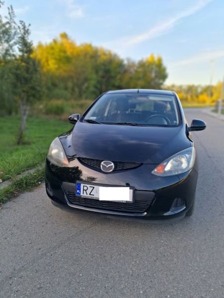 Mazda 2 , II generacja  - zdjęcie 3