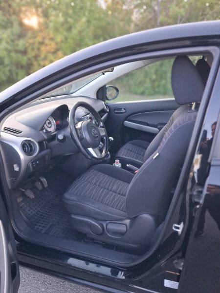 Mazda 2 , II generacja  - zdjęcie 5