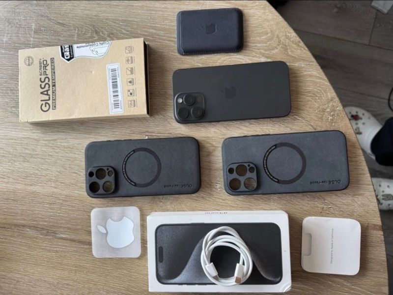 iPhone 15 pro max Na sprzedaż - zdjęcie 3