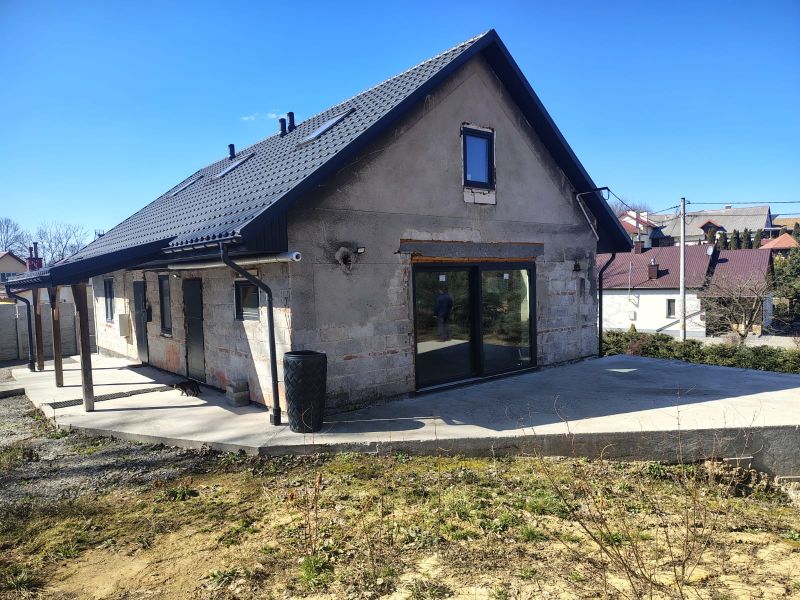 Dom w Cieszacinie Małym - zdjęcie 2