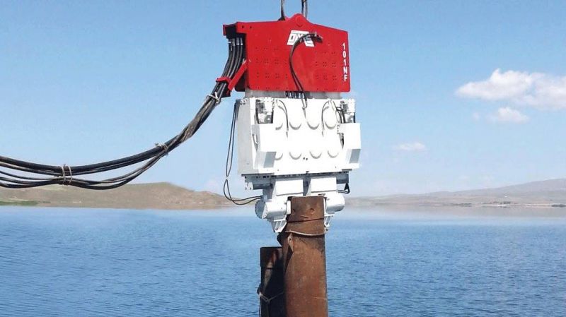 Wibromłot SVR 101 NF do pracy na dźwigu - zdjęcie 4