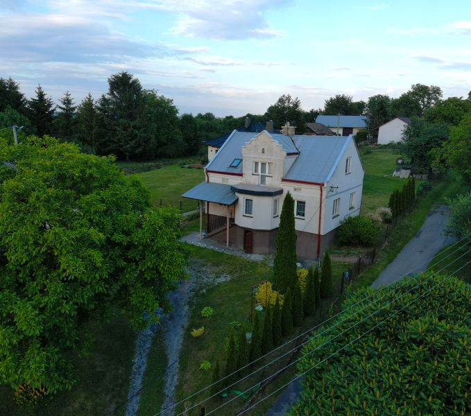 Dom do wynajęcia w Rudołowicach - zdjęcie 1