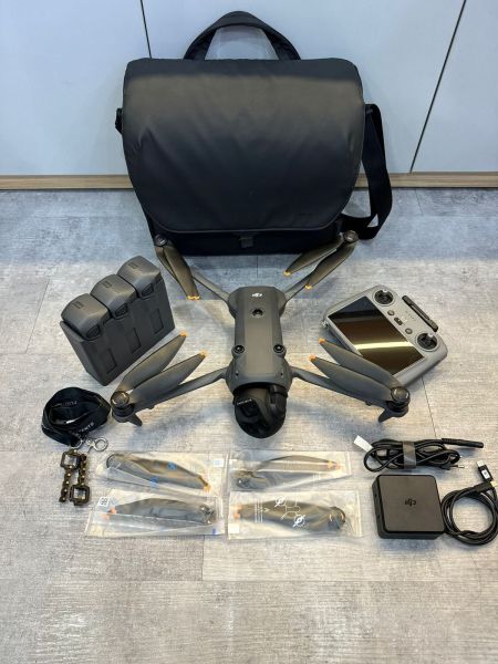 DJI Mavic 4 Pro, DJI Mavic 3 Pro, DJI Air 3s, DJI Mini 5 Pro dronów - zdjęcie 7