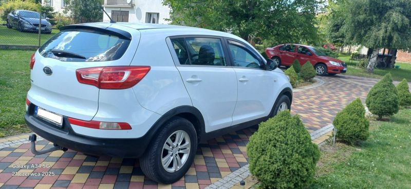Sprzedam samochód Kia Sportage  1,6 GDi 135 KM z 2011 r.  - zdjęcie 4