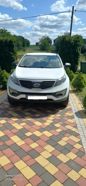 Sprzedam samochód Kia Sportage  1,6 GDi 135 KM z 2011 r.  - zdjęcie 2