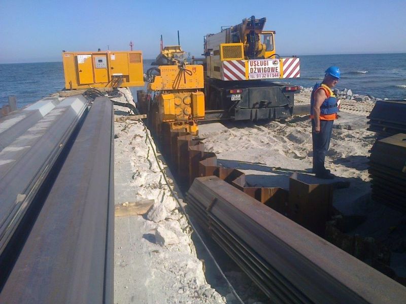 Używany wibromłot PVE 2312 VM do pracy na dźwigu - zdjęcie 3