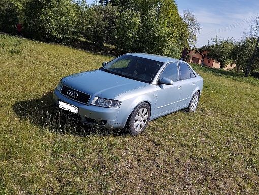 Audi  A4B6 1.9 Tdi  130 km 6 Biegów,Navi,Nagłosnienie BOSE - zdjęcie 3
